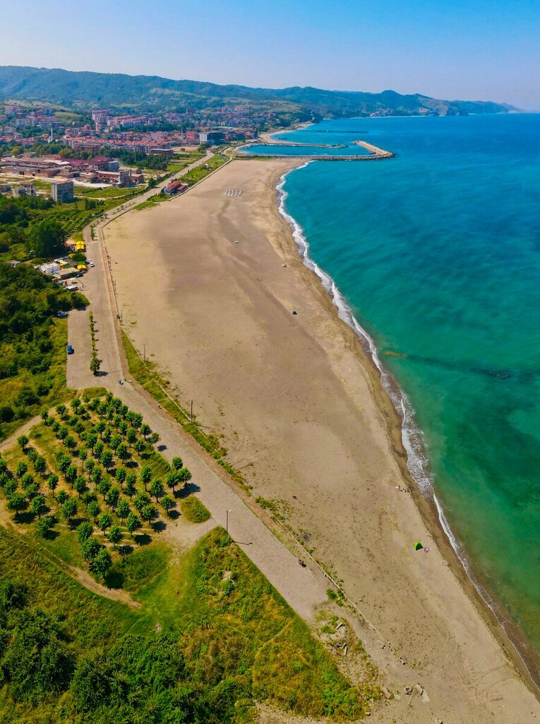 Beach Filyos Factory Front Beach, Caycuma, photo