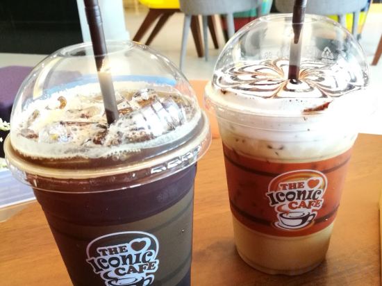 Фото The Iconic Hotel