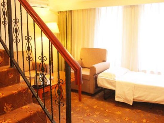 Фото King Parkview Hotel