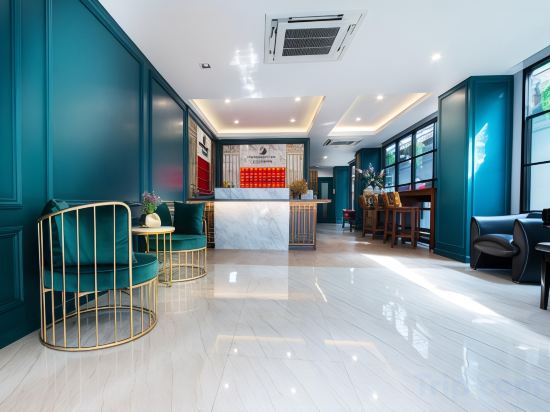 Фото Super OYO 484 Pannee Residence Khaosan SHA Plus