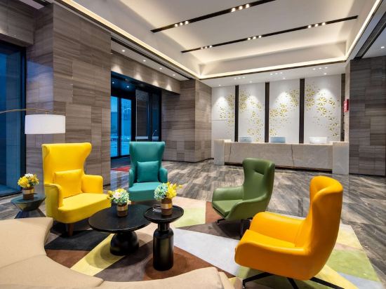 Фото Ramada by Wyndham Wuhan Jiangan