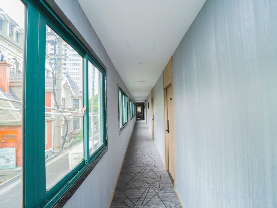 Фото Jitai Hotel