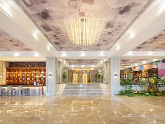 Фото Mercure Harbin Hexing Road