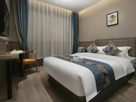Hotel Good Luck Residence Hotel, Zhengzhou, photo