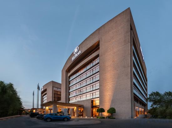 Фото Hilton Madrid Airport