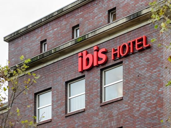 Фото Ibis Düsseldorf Hauptbahnhof
