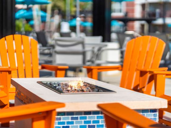 Фото 4804 Cayview Avenue № 305