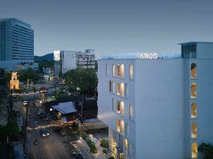 Гостиница Arco Phuket Town на Пхукете