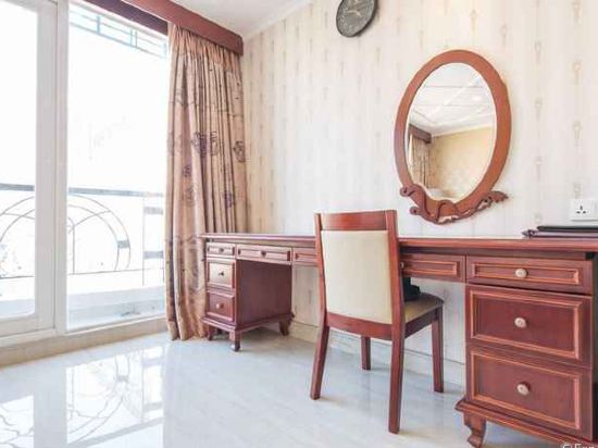 Фото Bon Ami Hotel