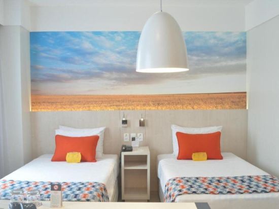 Фото Comfort Suites Alphaville