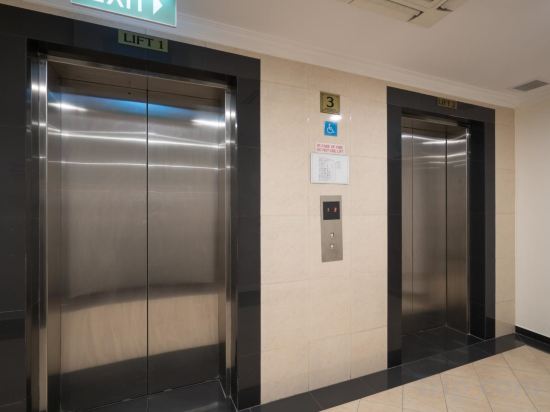 Фото New Cape Inn