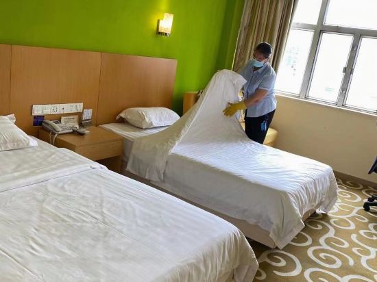 Фото Guangxin Hotel (Shenzhen King Glory Plaza Guomao Subway Station Branch)