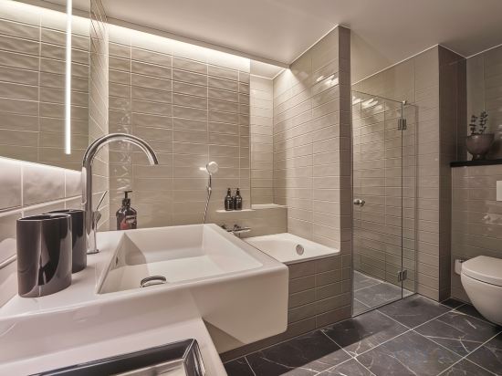 Фото Adina Apartment Hotel Munich