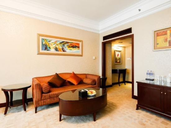 Фото Grand International Hotel Guangzhou