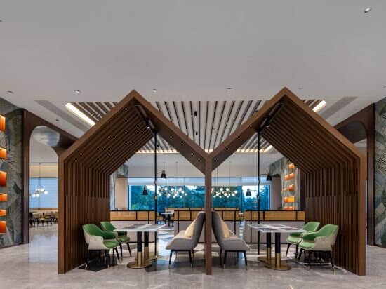 Фото Hilton Garden Inn Jiangmen Xinhui