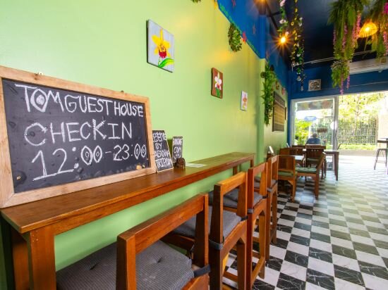 Фото Tom Guest house