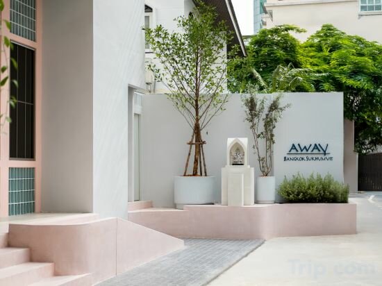 Фото Away Bangkok Sukhumvit