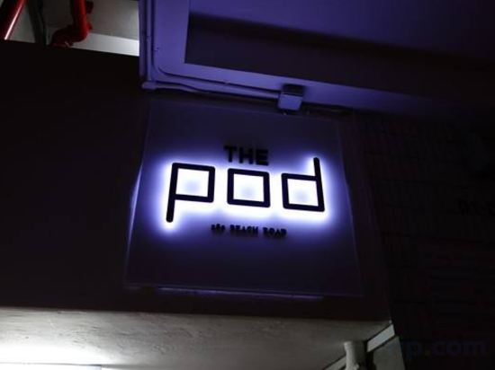 Фото The POD Boutique Capsule Hotel