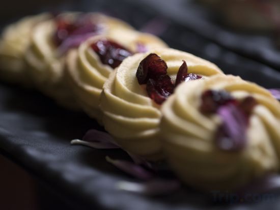 Фото Soluxe Hotel