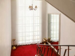 Гостиница Karoon