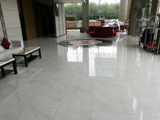 Фото Best Western Plus Wanda Grand Hotel