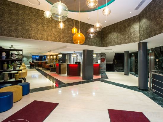 Фото Leonardo Hotel Madrid City Center