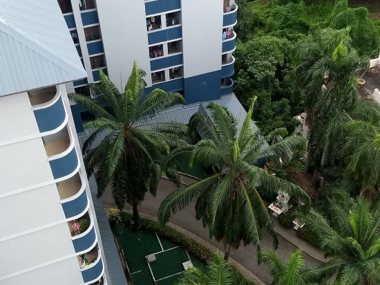 Фото Komol Residence Bangkok