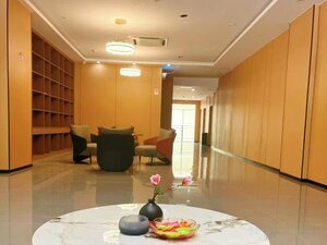 Qi Chen Hotel (No. 85 Hongyang Road), hotel