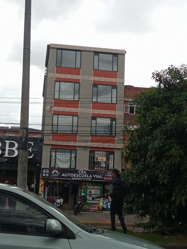 School Cea autoescuela vial, Bogota, photo