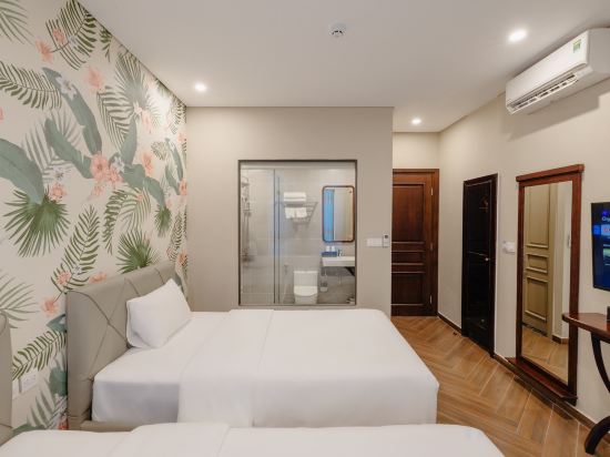 Фото 2Stay Tropical Grand World Phu Quoc
