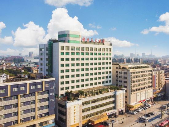 Фото отеля 1