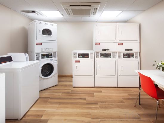 Фото TownePlace Suites by Marriott San Diego Downtown