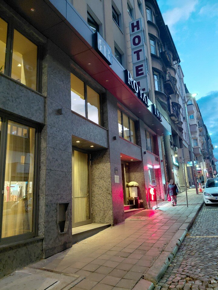 Фото Royal Inn Hotel