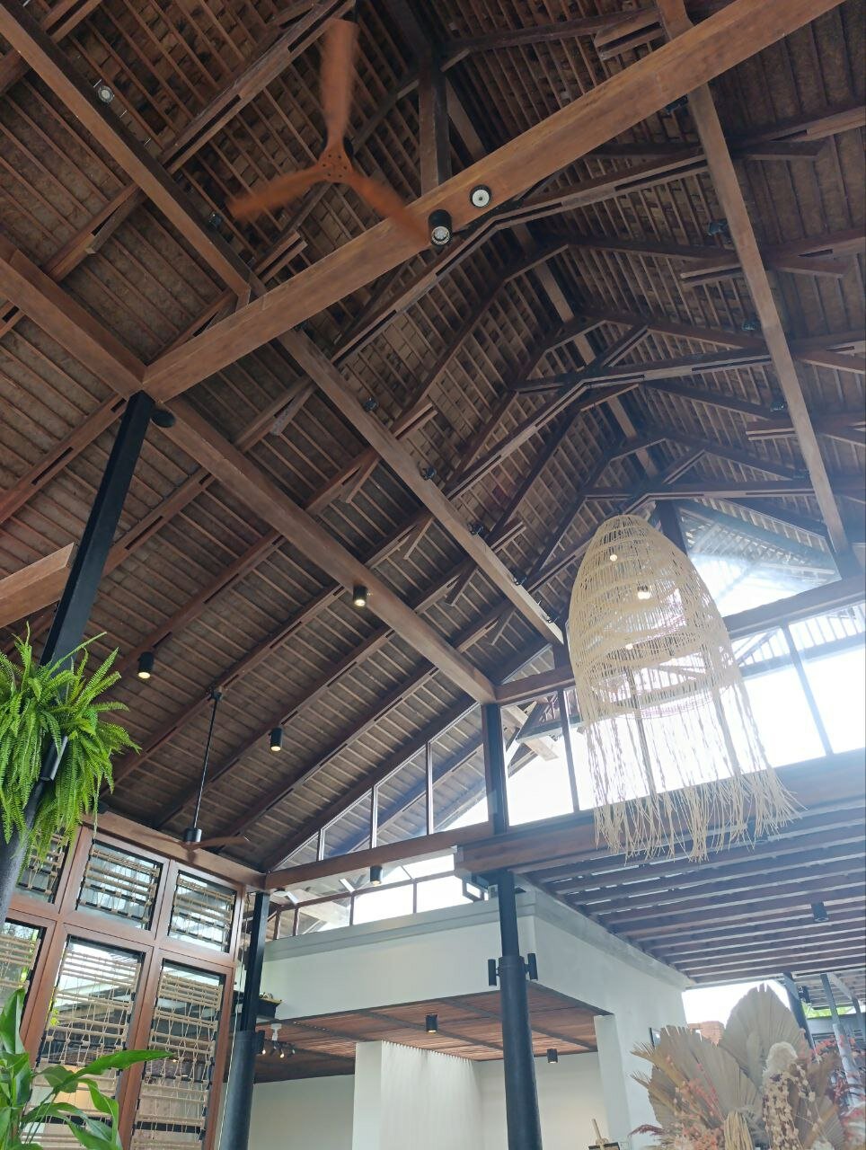 Фото Outrigger Khao Lak Beach Resort