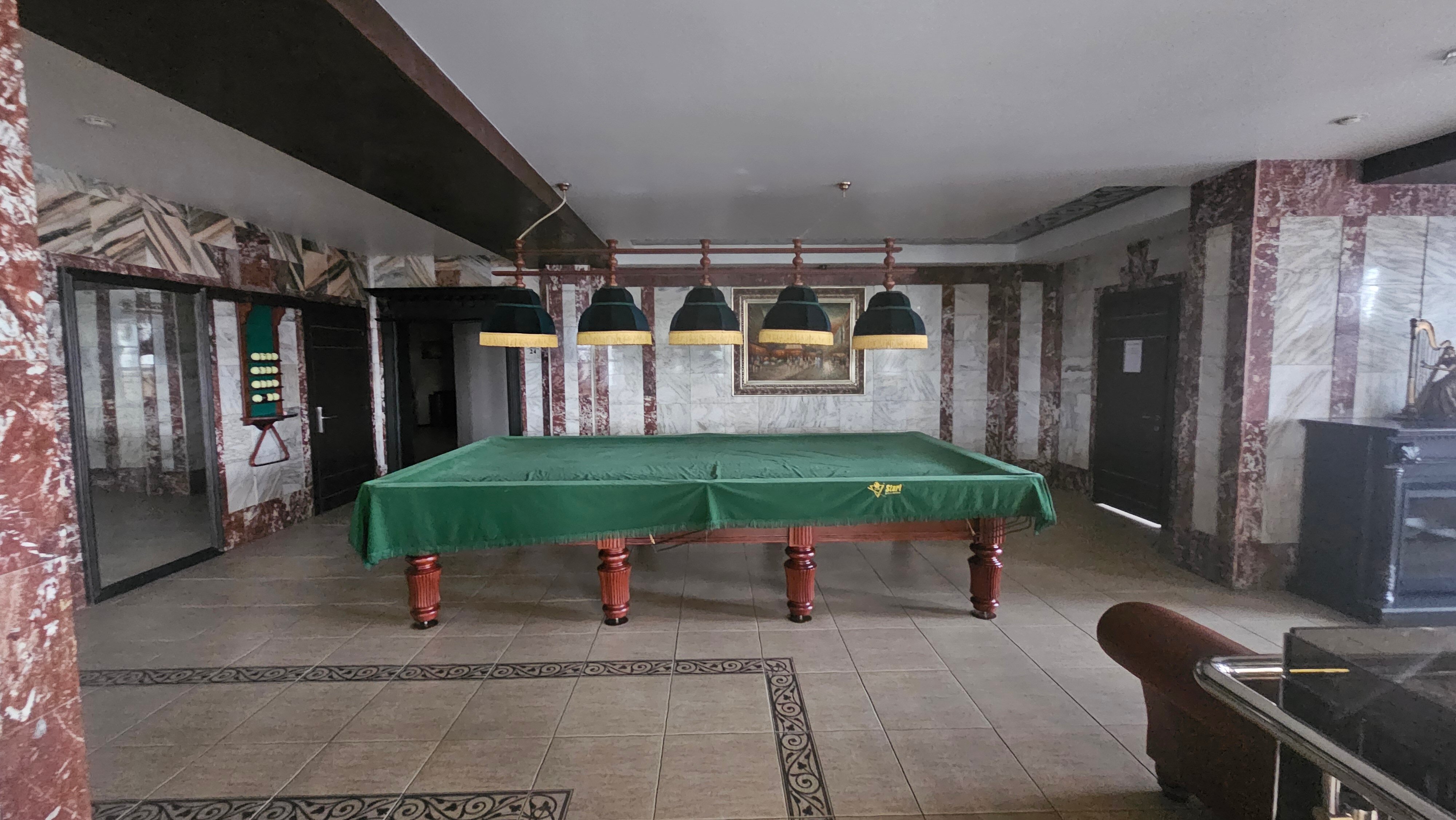 Фото Солнечный