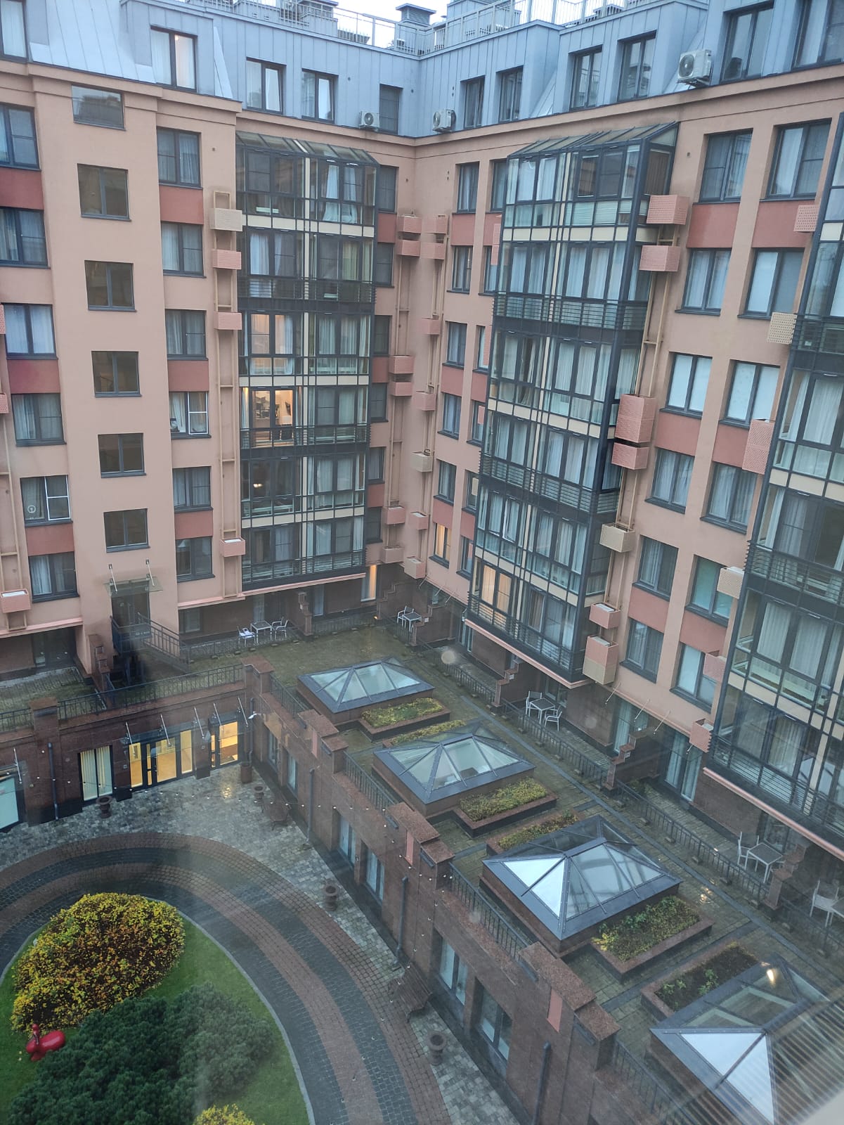 Фото Morfeus Capsule Hotel