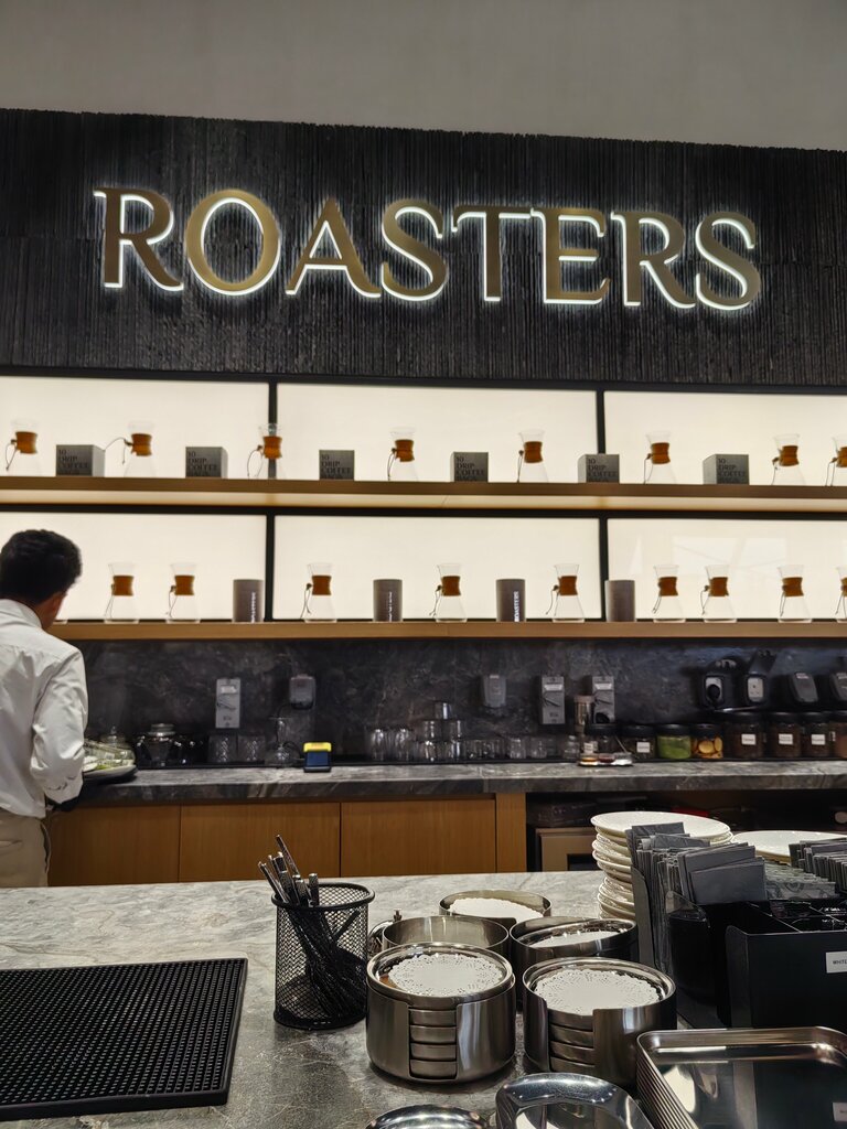 Coffee shop Boon Coffee Roasters, Dubai, photo