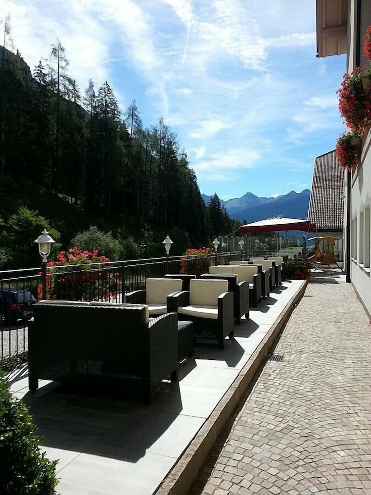 Фото Hotel Apartments Wellness Villa di Bosco