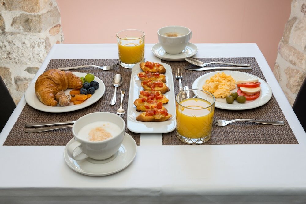 Фото Palace Suites Heritage Hotel – Adults Only