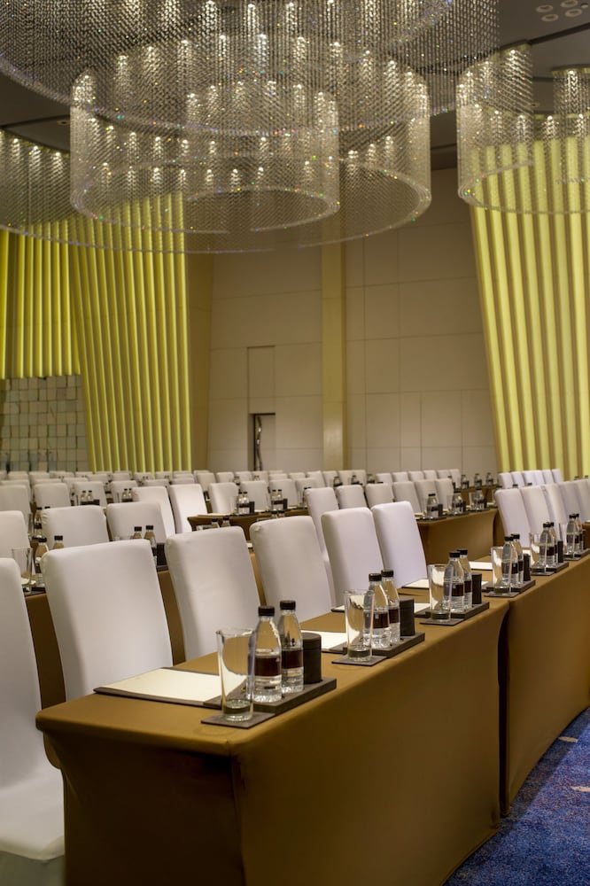 Фото Sofitel Kunming