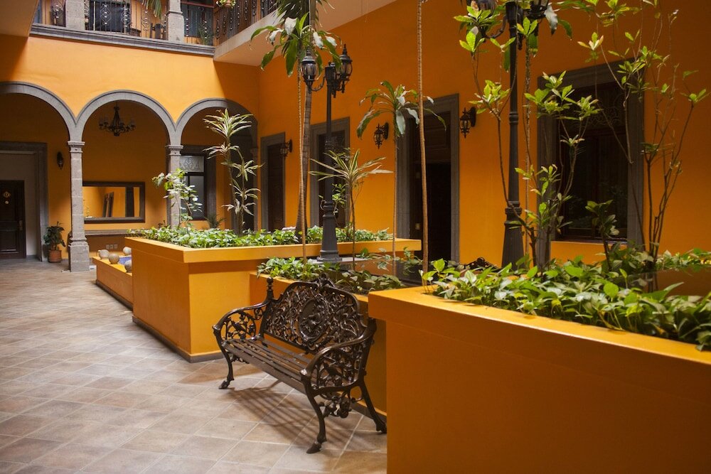 Фото Hotel Morales Historical & Colonial Downtown Core