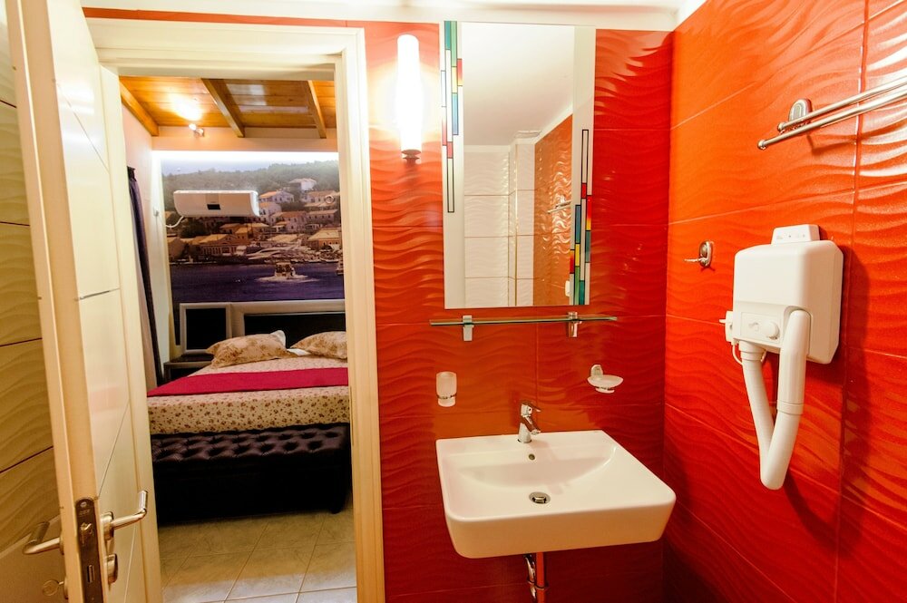 Фото All Saints Villas