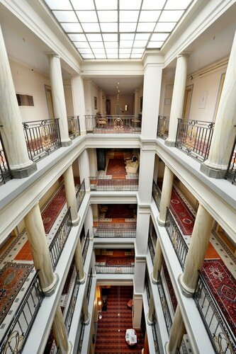 Внешний вид отеля Hotel Victoria в Лозанне, фото 5