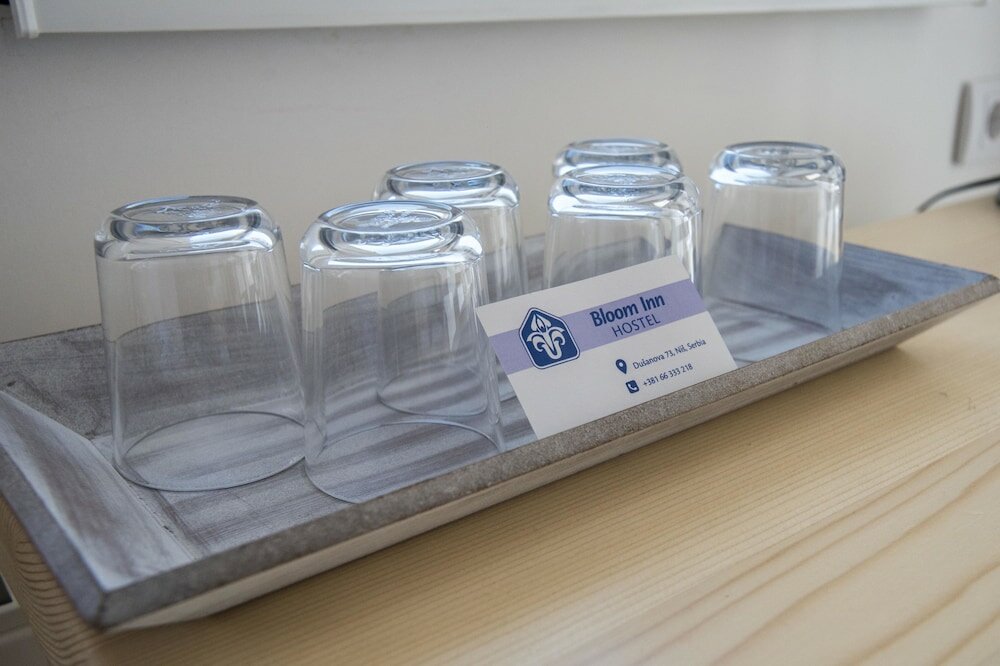 Фото Bloom Inn Hotel & Hostel