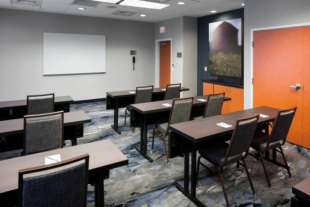 Фото Fairfield by Marriott Inn & Suites Austin Parmer Tech Ridge