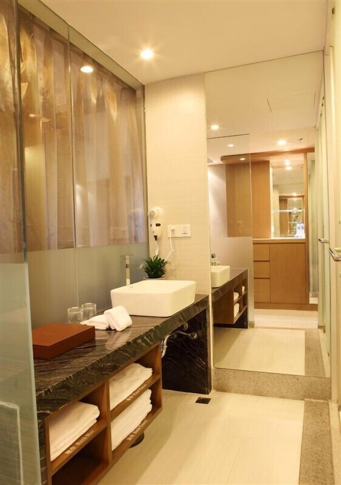 Фото Downtown Hotel