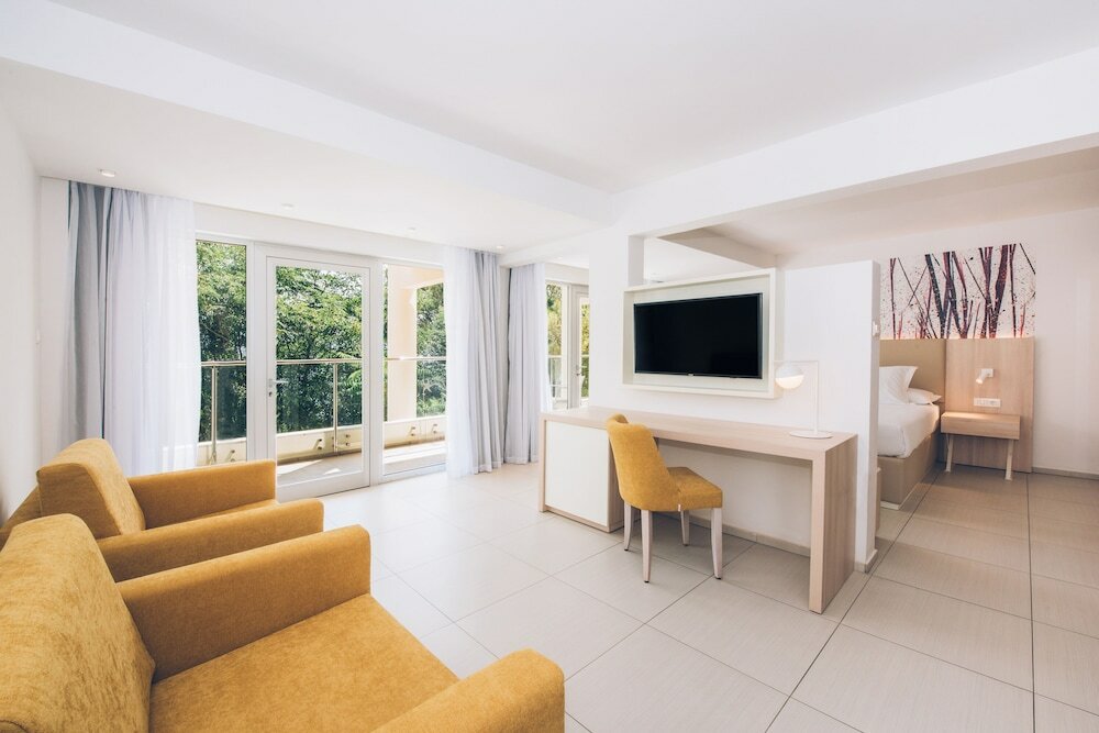 Фото Iberostar Waves Herceg Novi