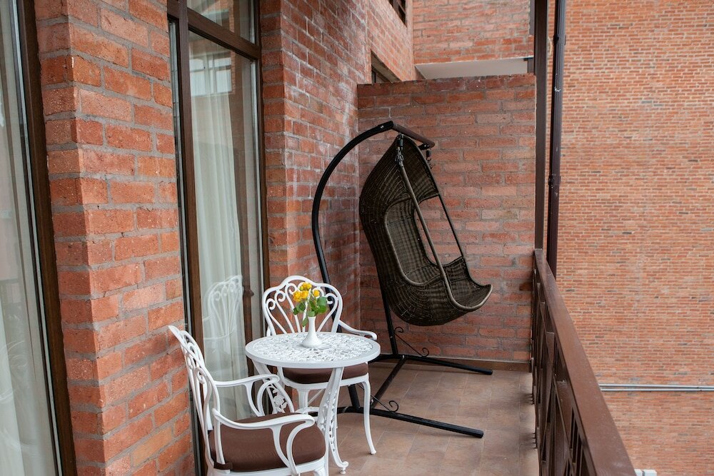 Фото Tbilisi Laerton Hotel