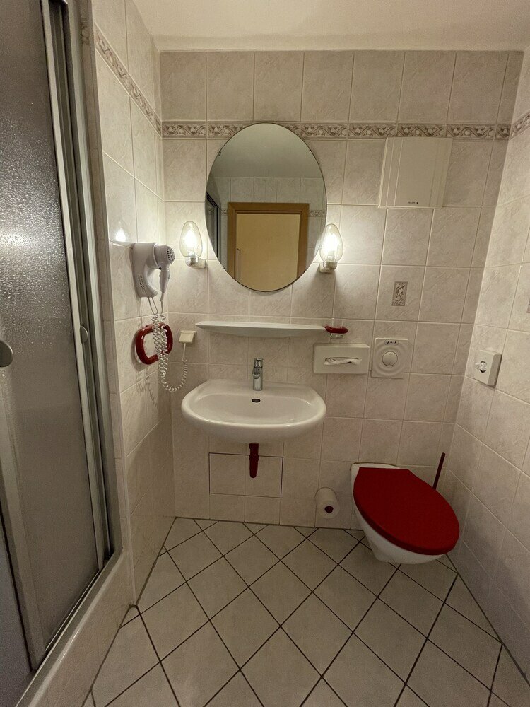 Фото Hotel Kull von Schmidsfelden