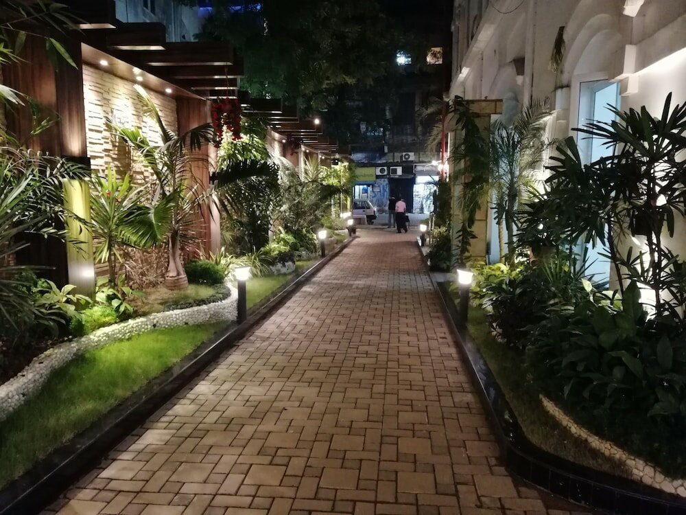 Фото Hotel Emirates